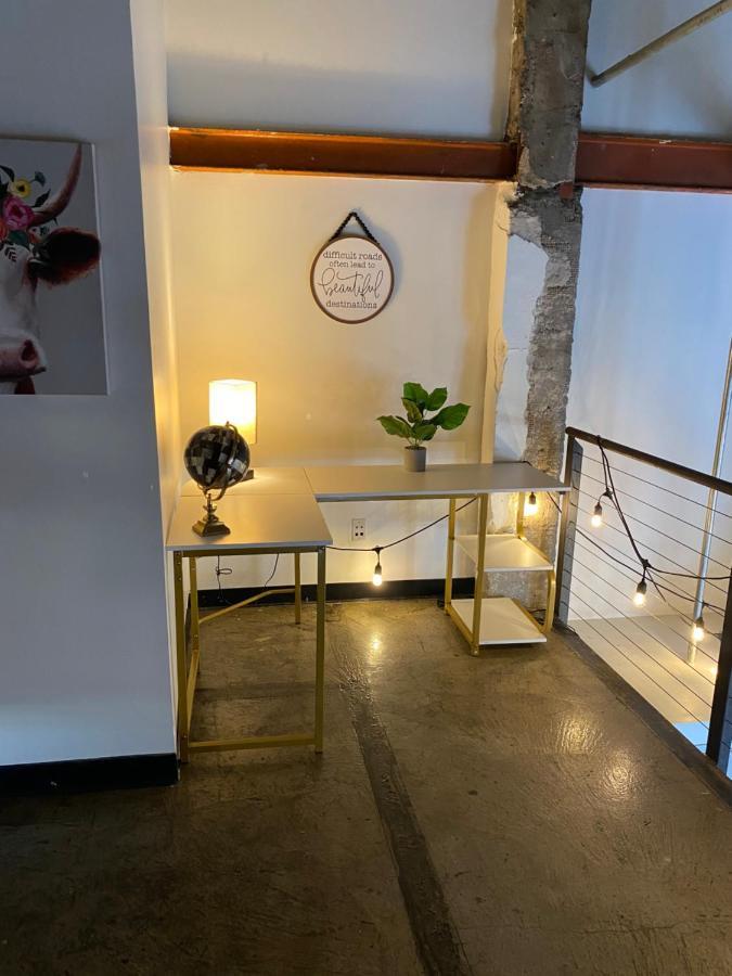 Bed and breakfast The Continental Dtla Loft